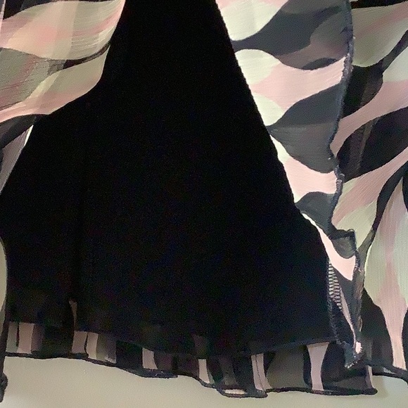 Jones New York Collection  Pink and Black Skirt - Picture 5 of 6